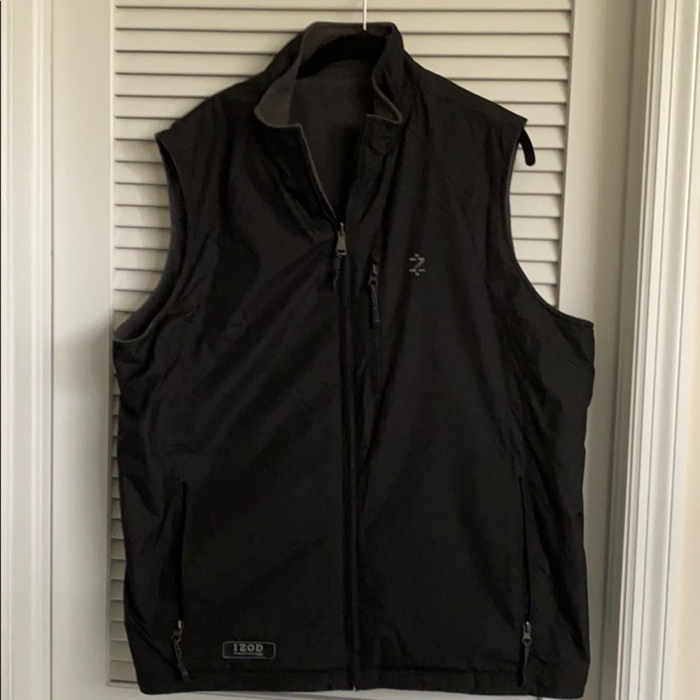 Izod reversible vest